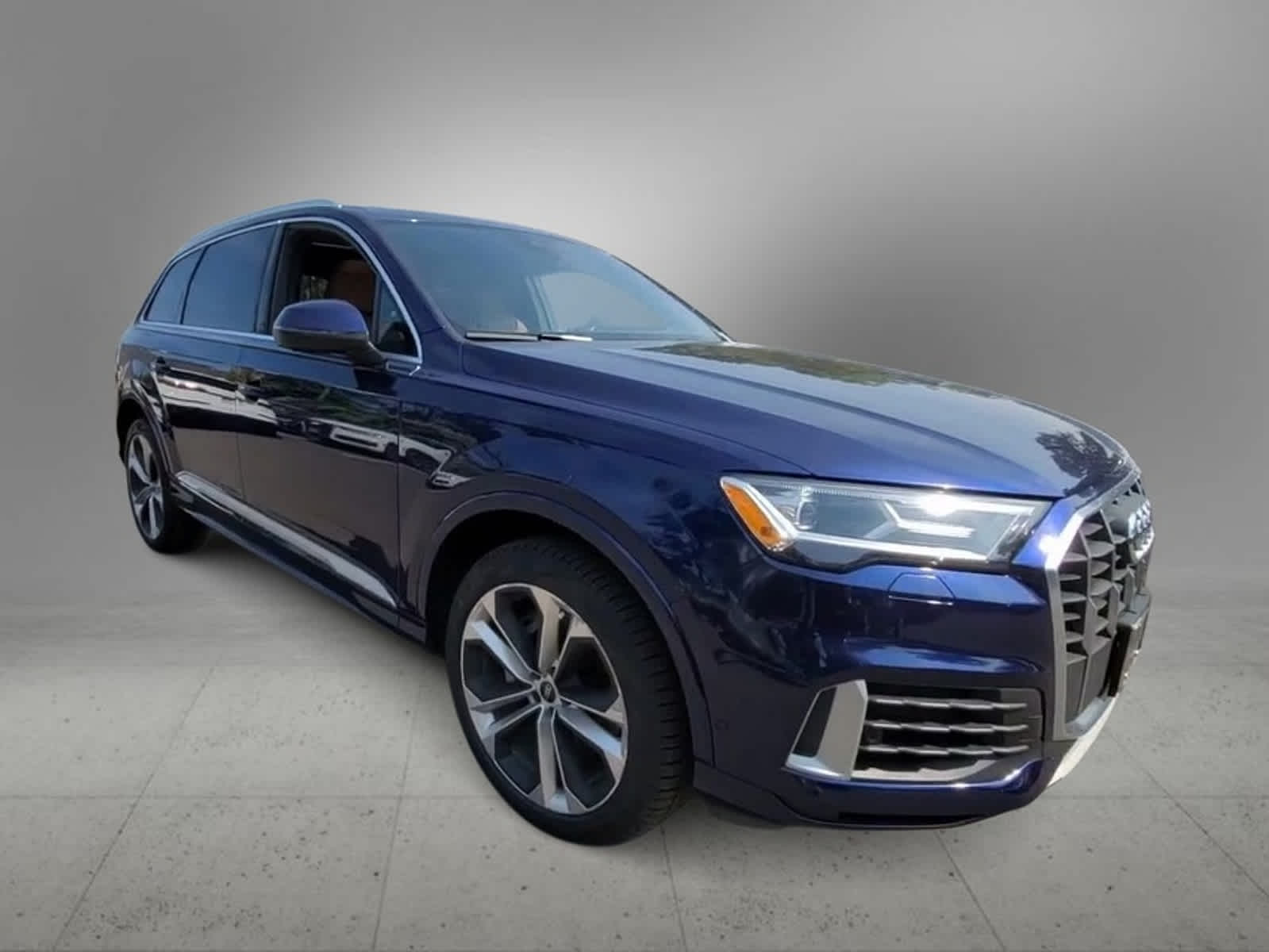 2021 Audi Q7 Premium Plus 2