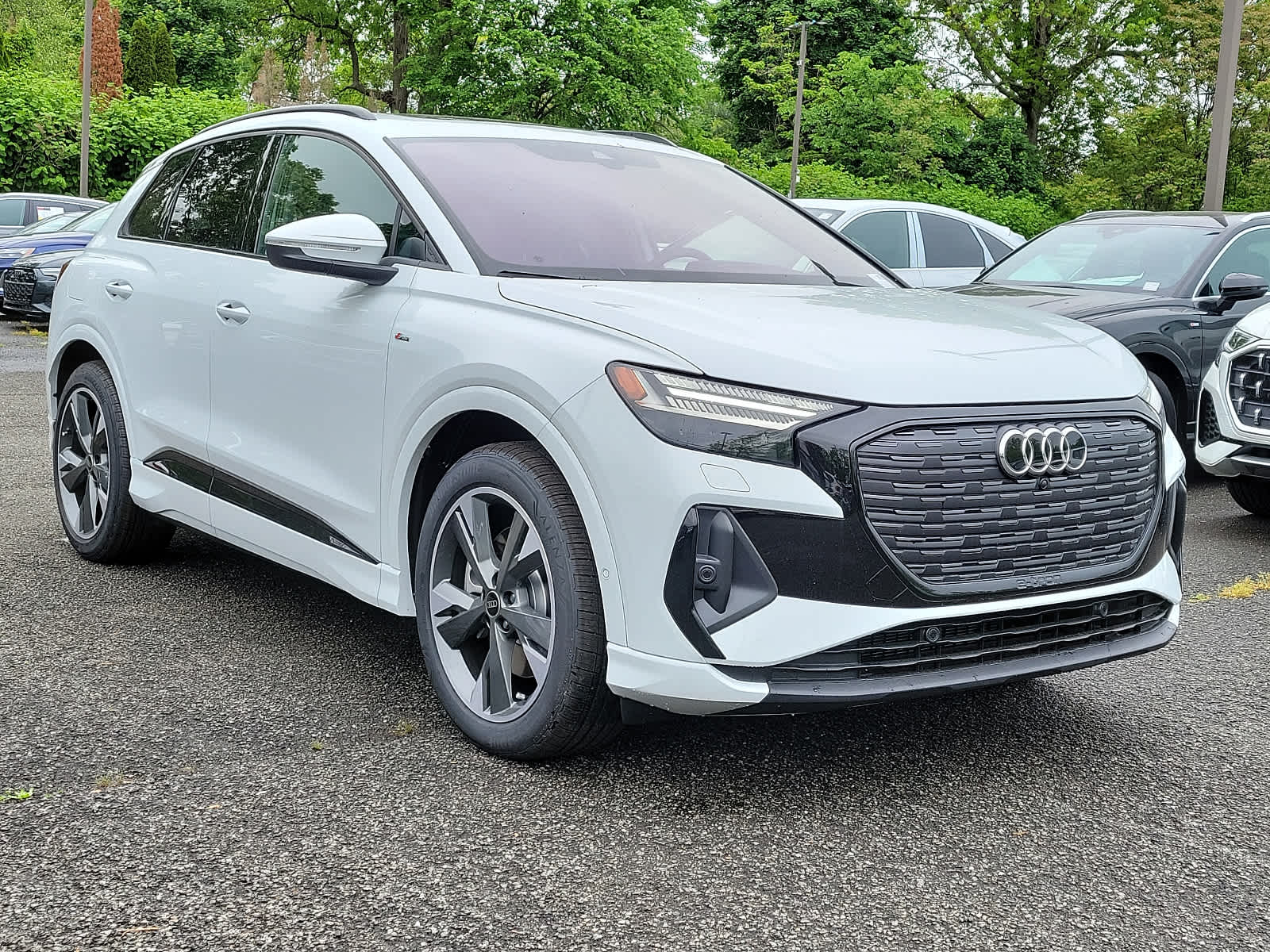 2024 Audi Q4 e-tron Prestige 2