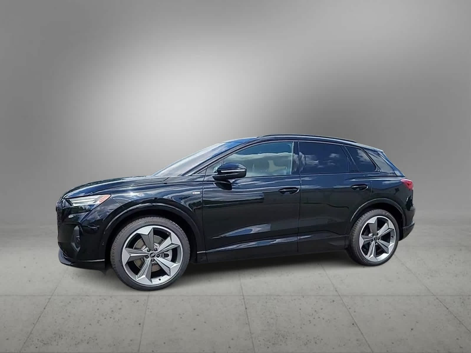 2024 Audi Q4 e-tron Prestige 4