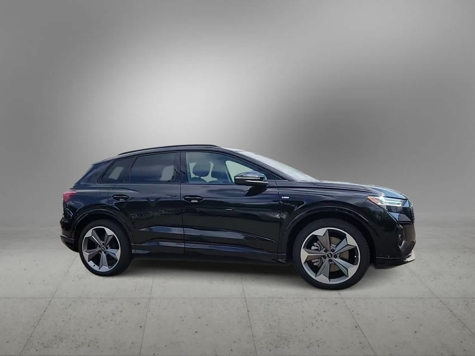 2024 Audi Q4 e-tron Prestige 9