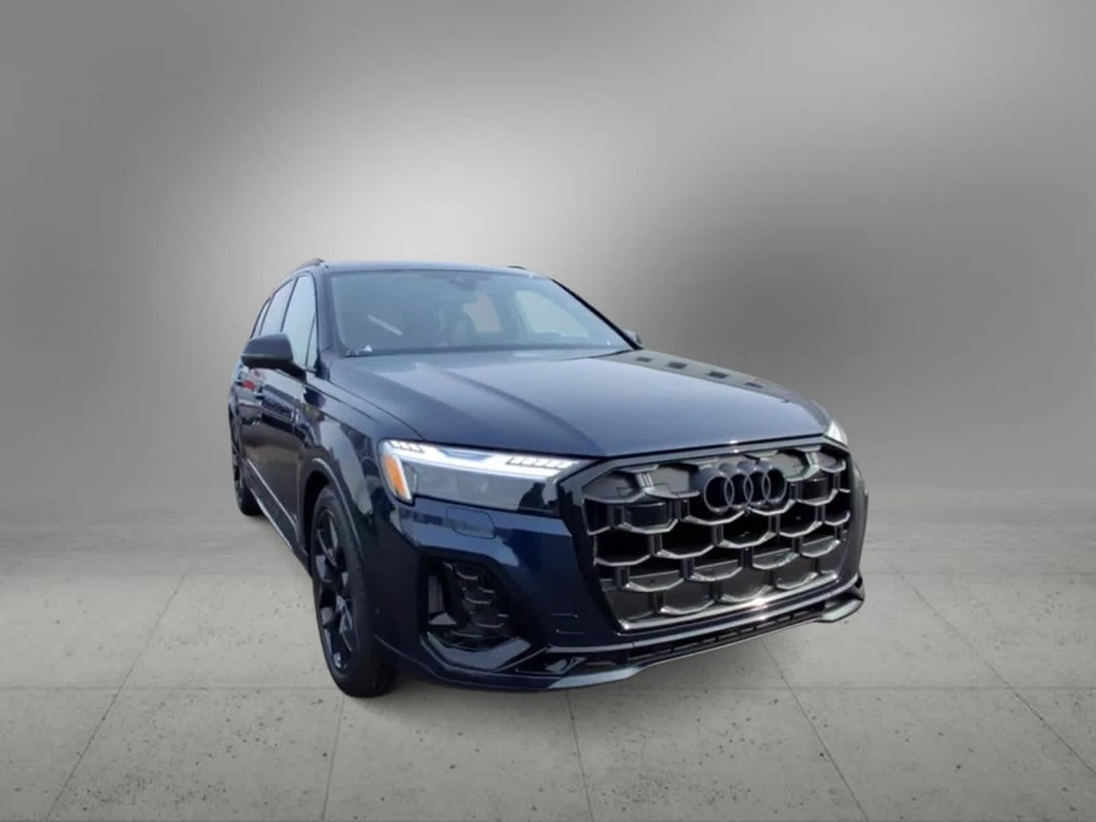 2025 Audi SQ7 Prestige 2