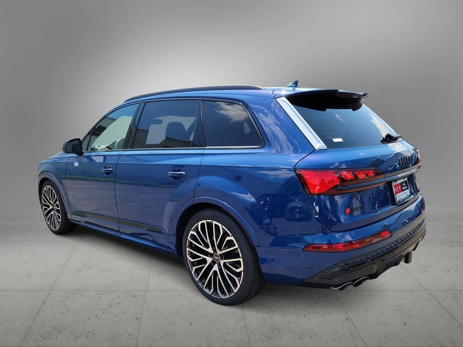 2025 Audi SQ7 Prestige 9