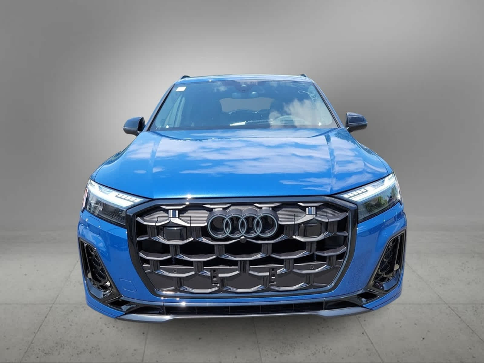 2025 Audi SQ7 Prestige 6