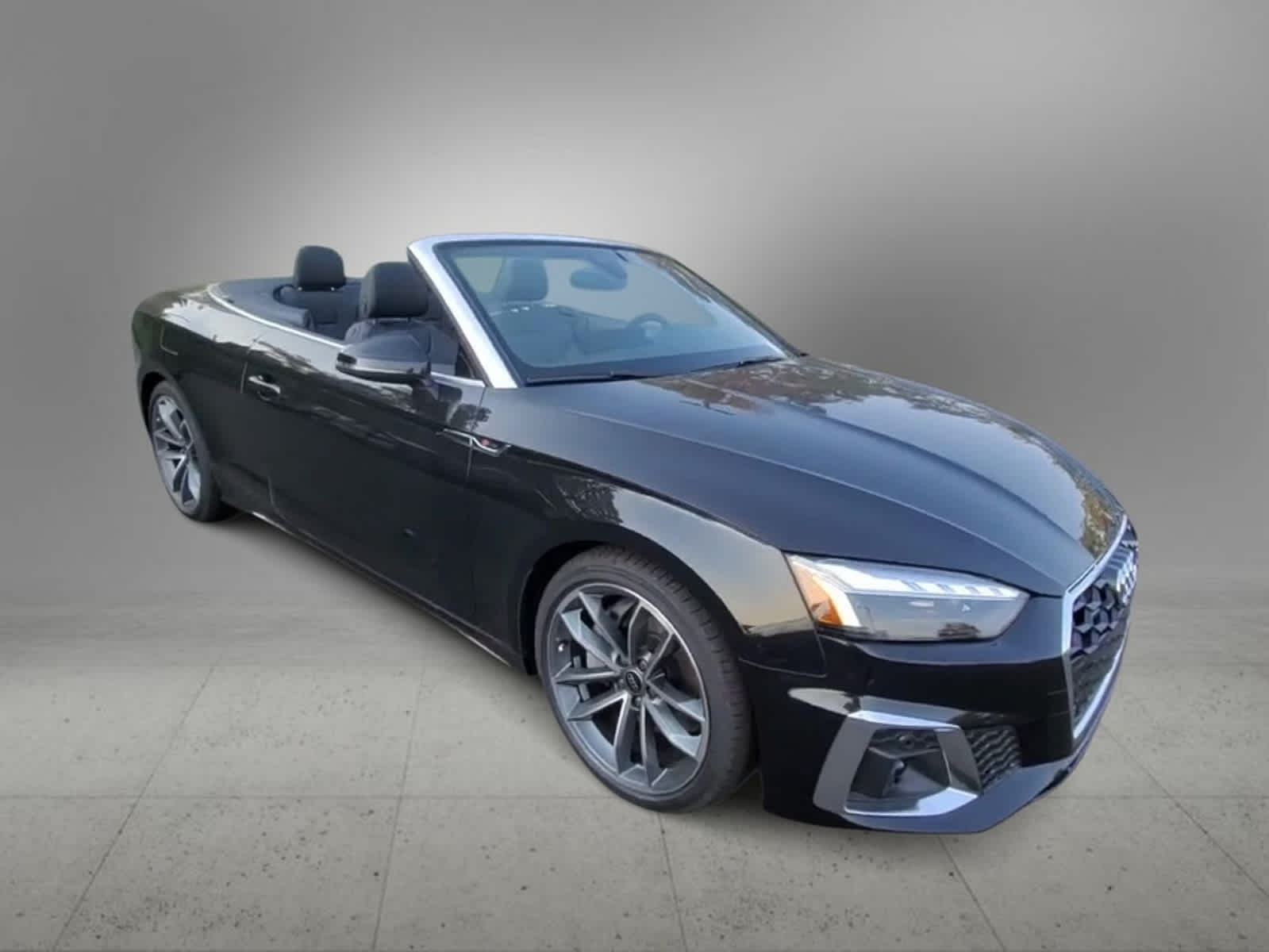 2024 Audi A5 Cabriolet S line Premium 2