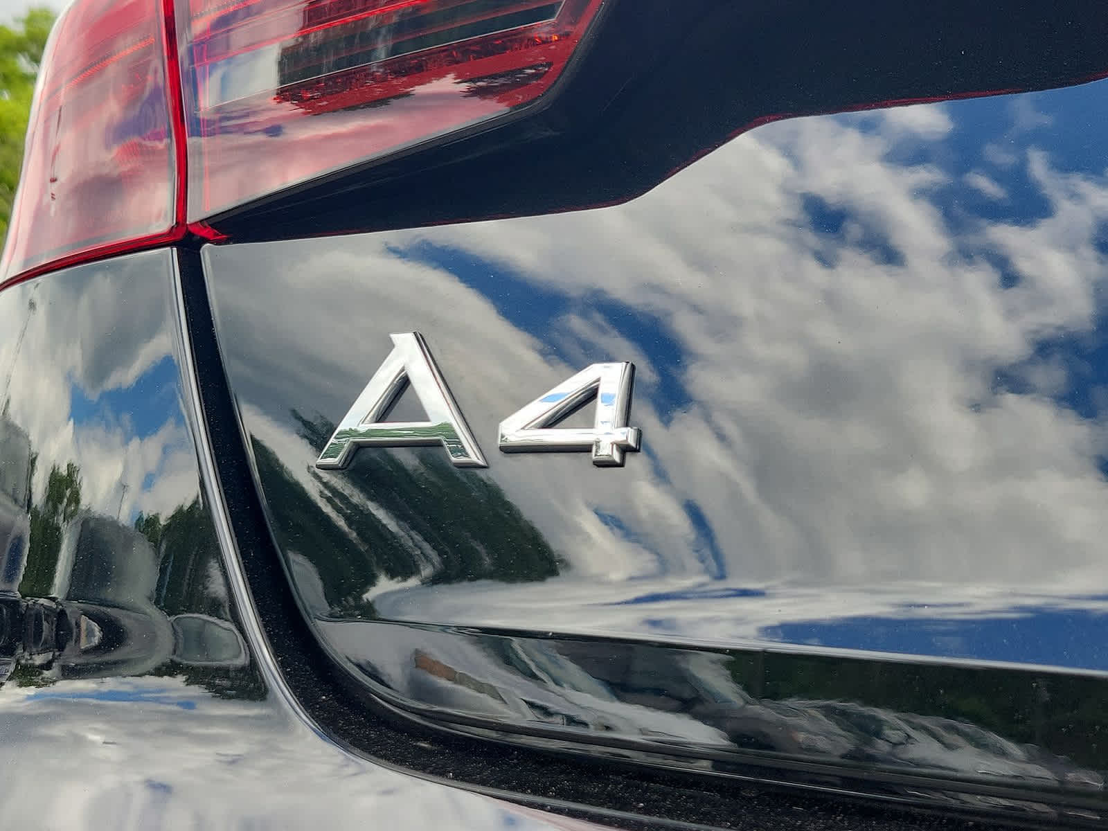 2024 Audi A4 S line Premium 24