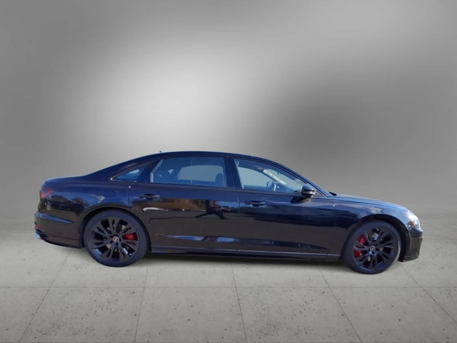 2025 Audi S8  9