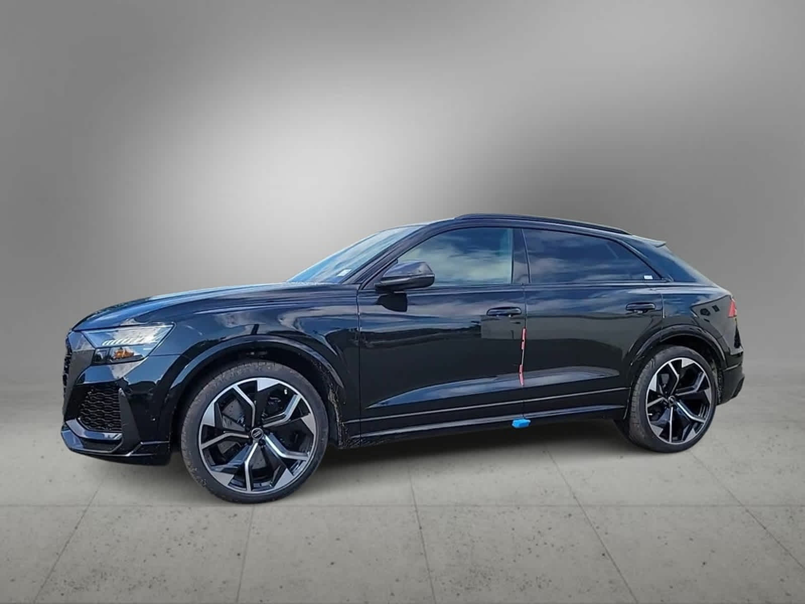 2024 Audi RS Q8  4