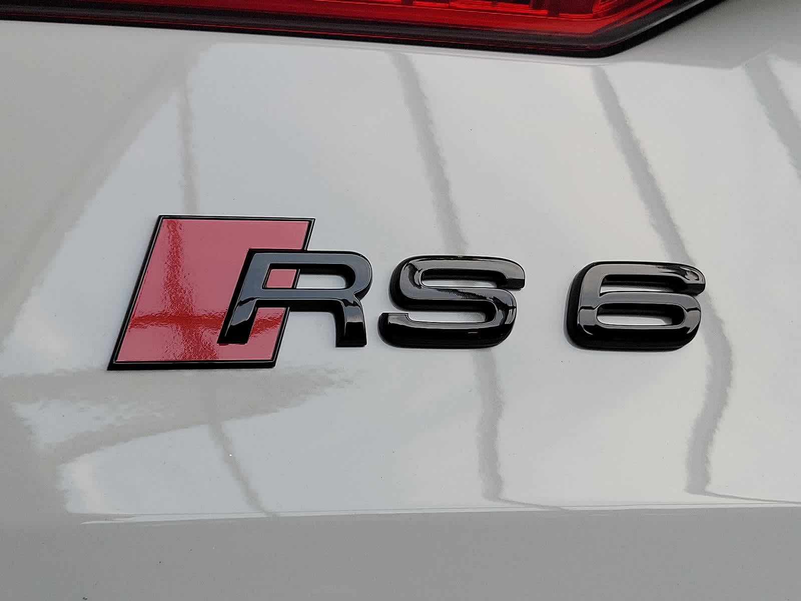 2024 Audi RS 6 Avant performance 19