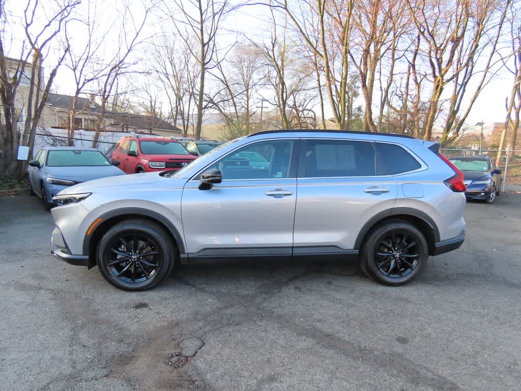 View vehicle photo 3