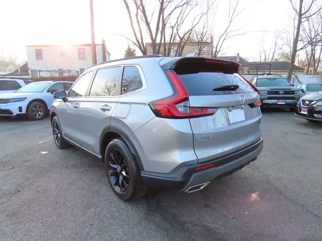 View vehicle photo 4