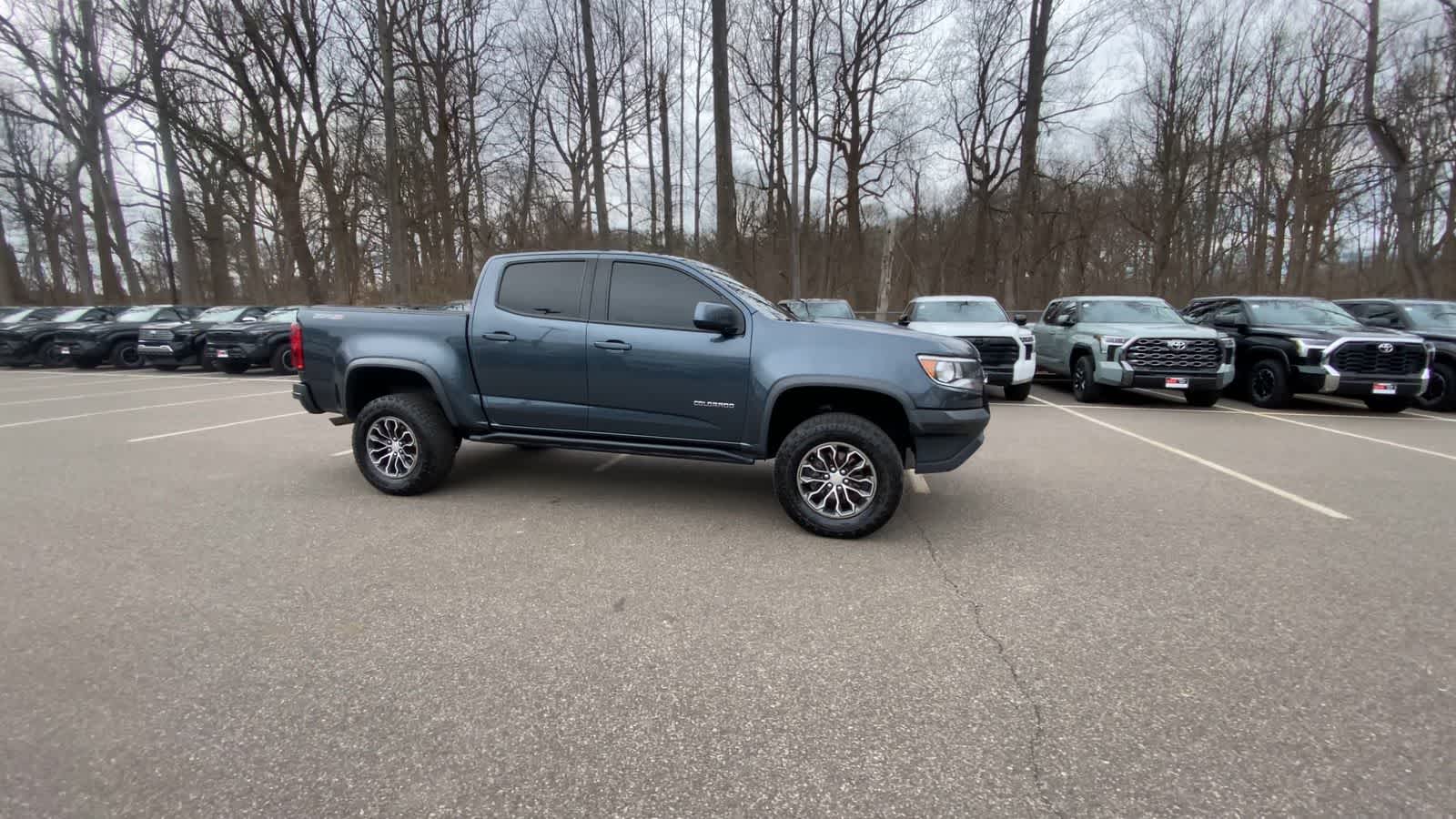 View vehicle photo 3