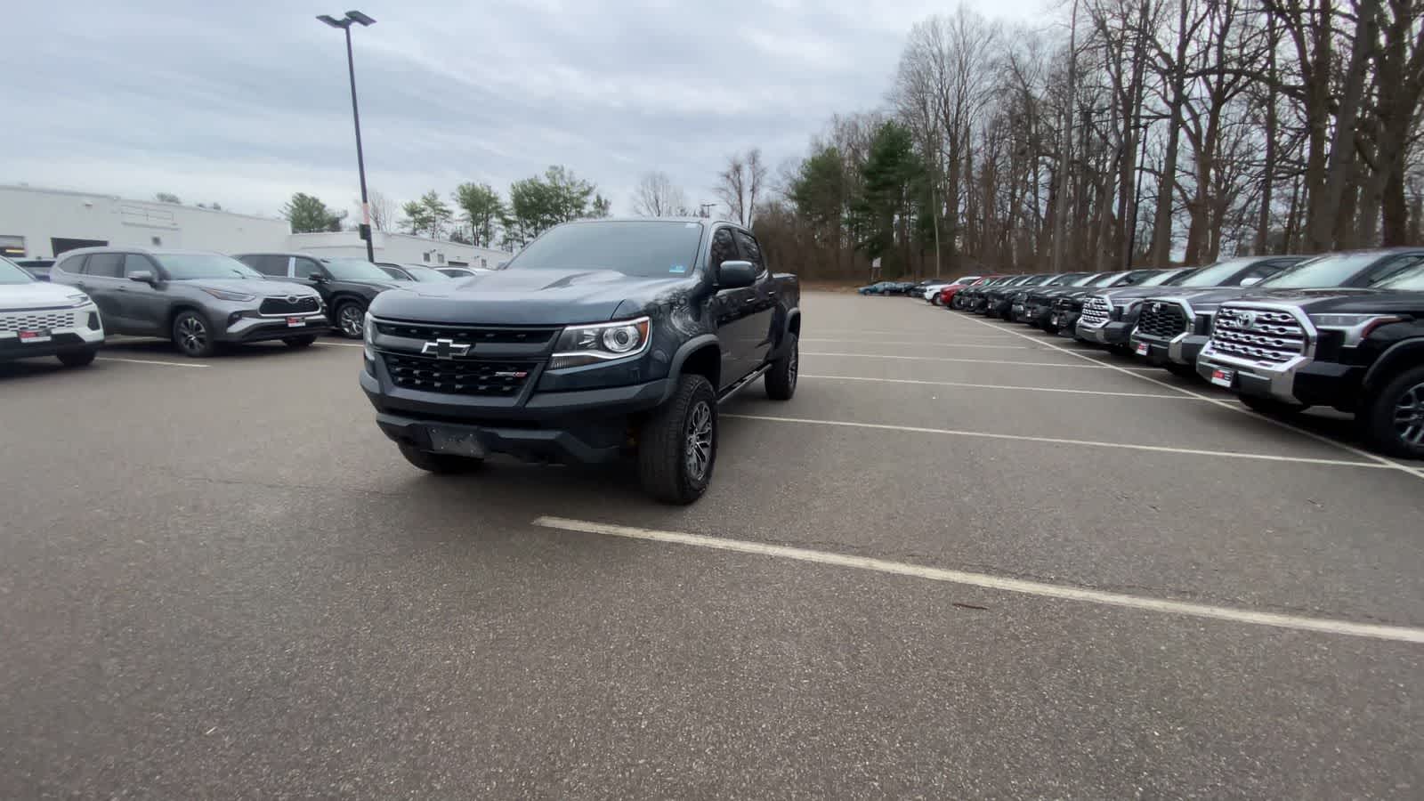 View vehicle photo 5