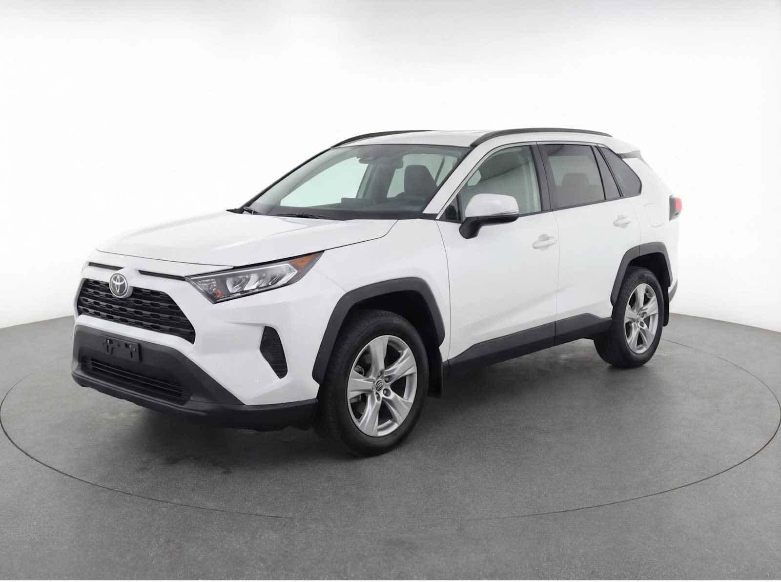 2025 Toyota RAV4 XLE AWD