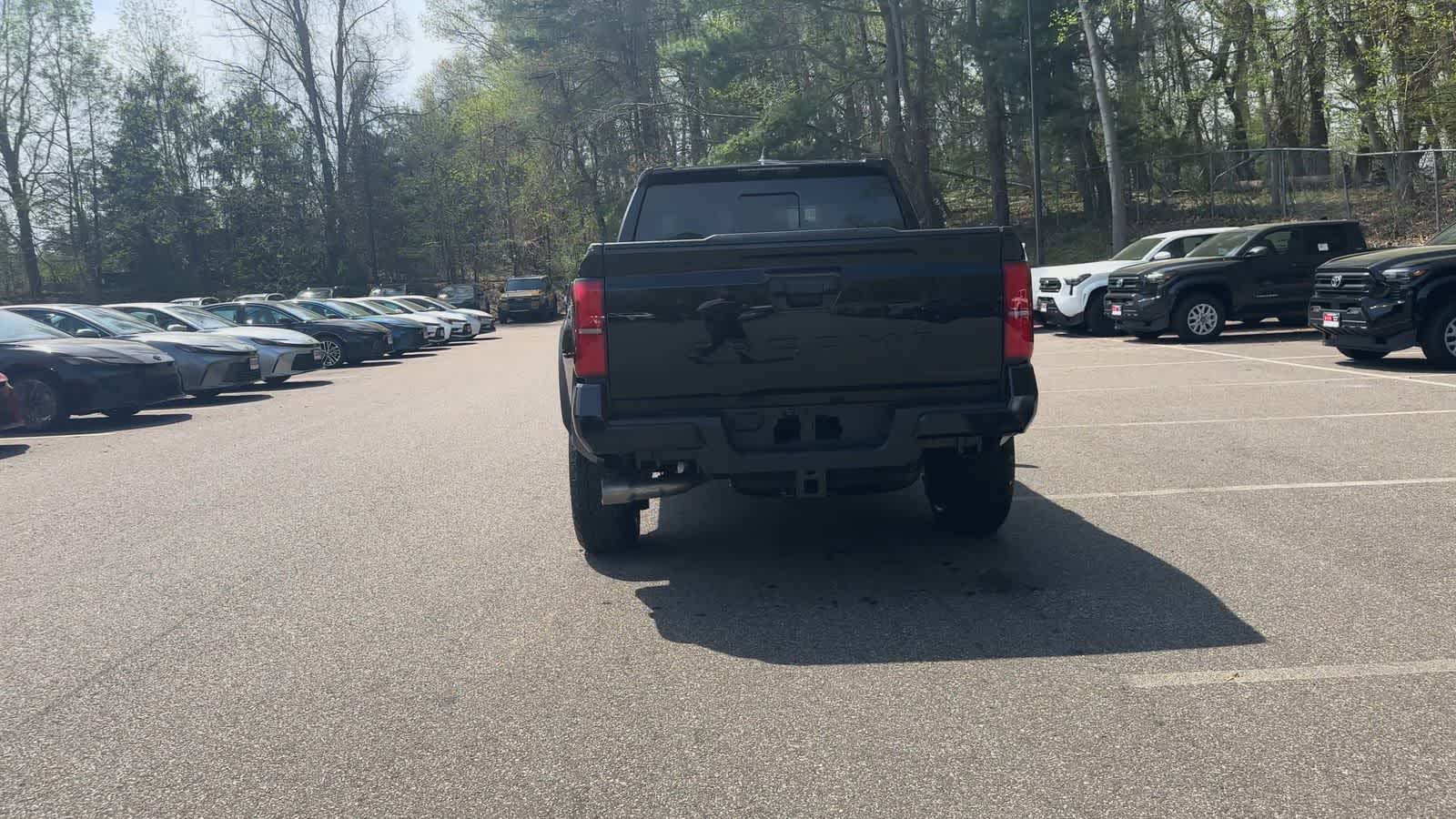 View vehicle photo 7