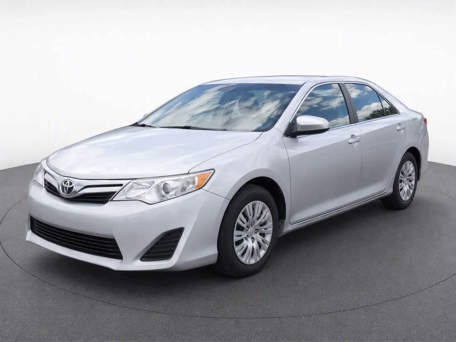 Classic Silver Metallic 2012 Toyota Camry Sedan Front-Wheel Drive 6-Speed Automatic