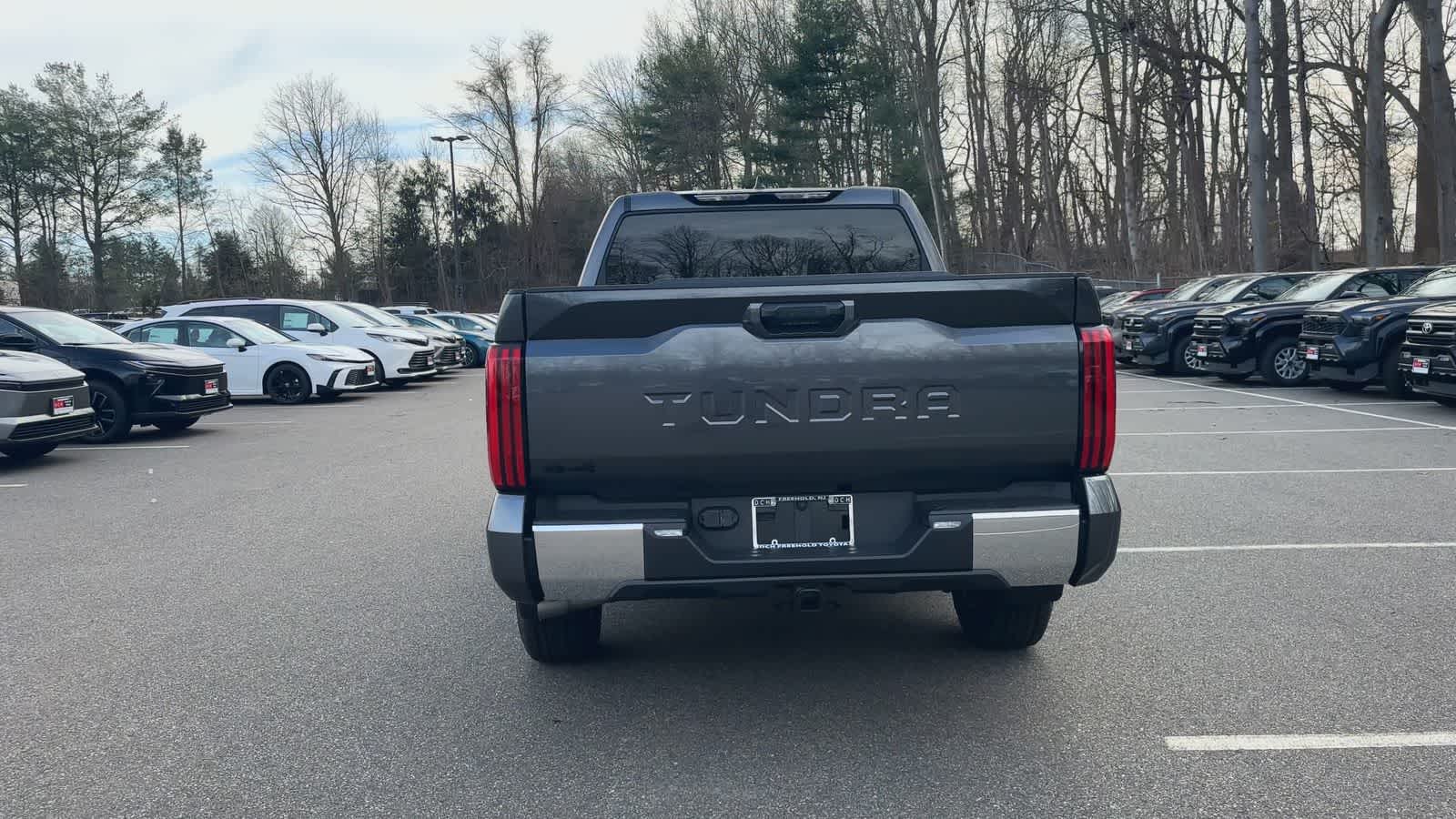 View vehicle photo 7