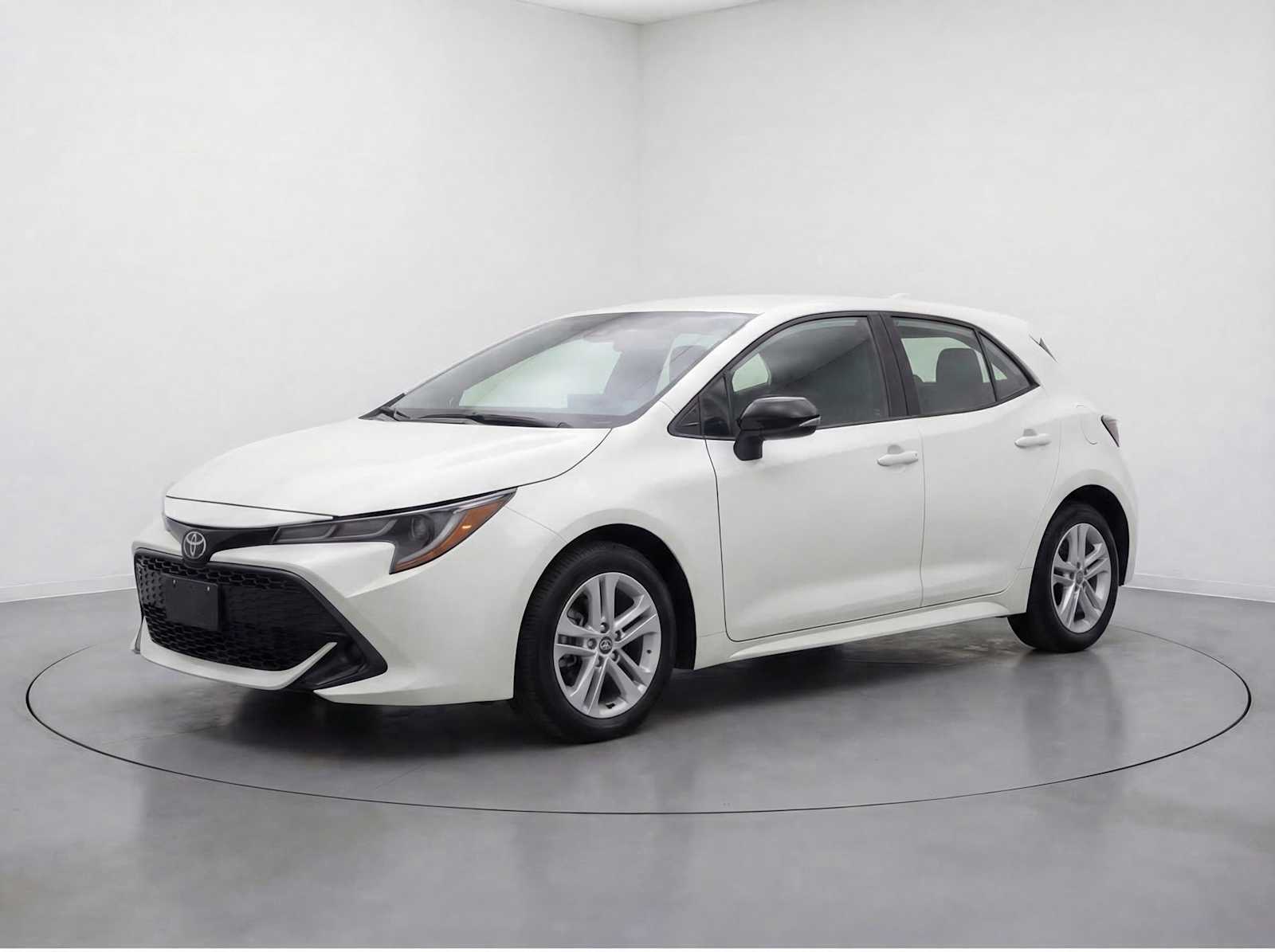 2026 Toyota Corolla Hatchback SE FWD