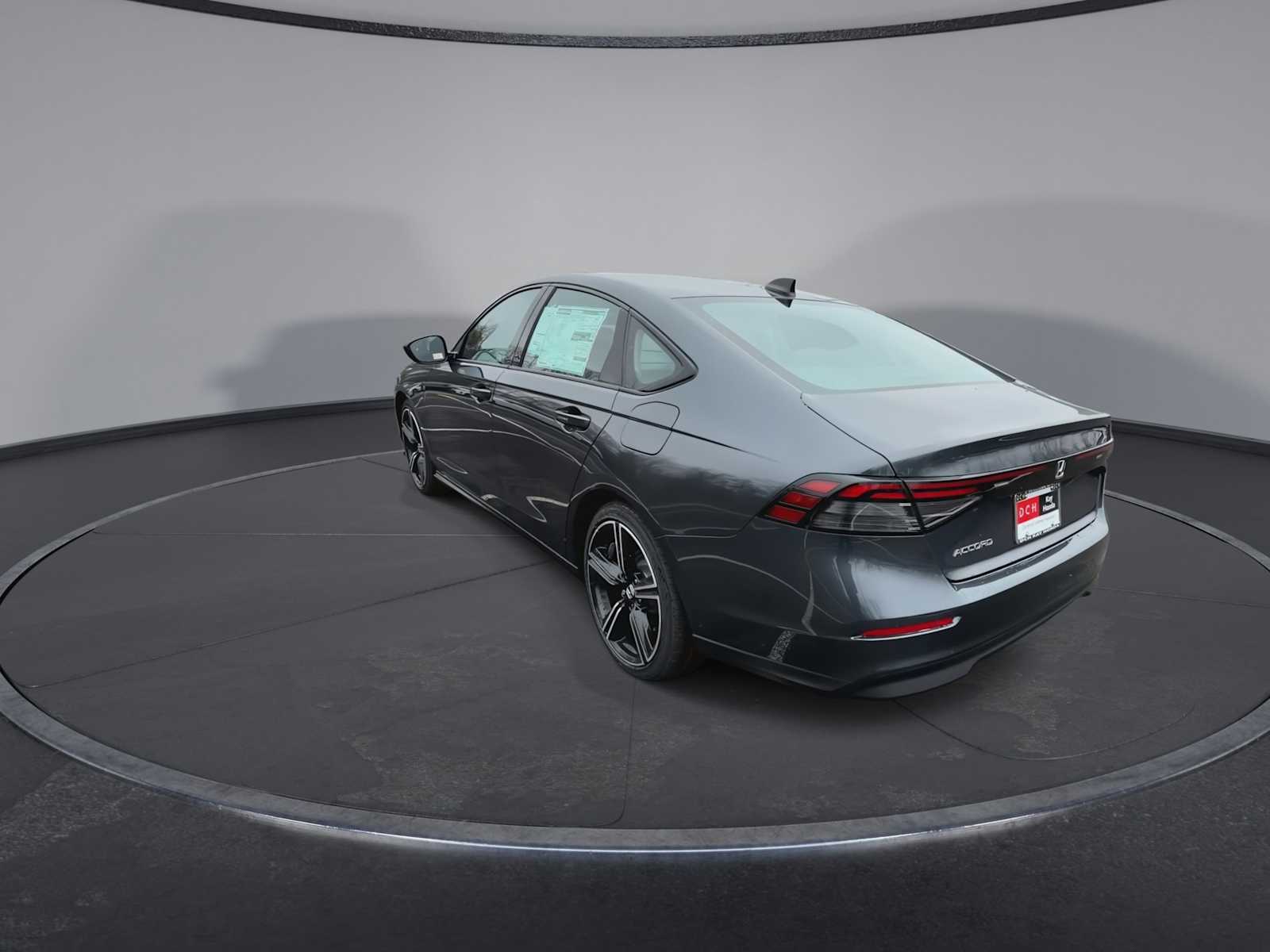 View vehicle photo 6