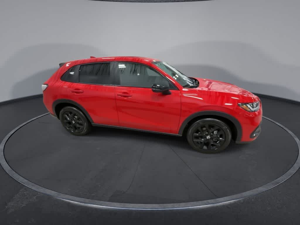 View vehicle photo 6