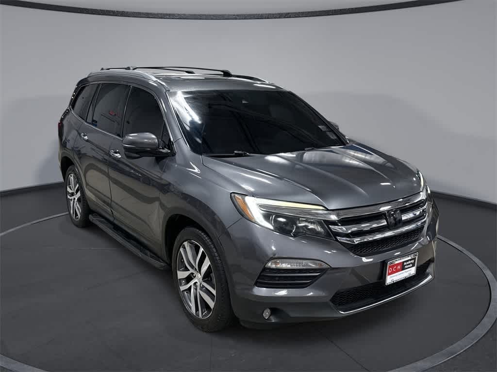 2018 Honda Pilot Touring AWD