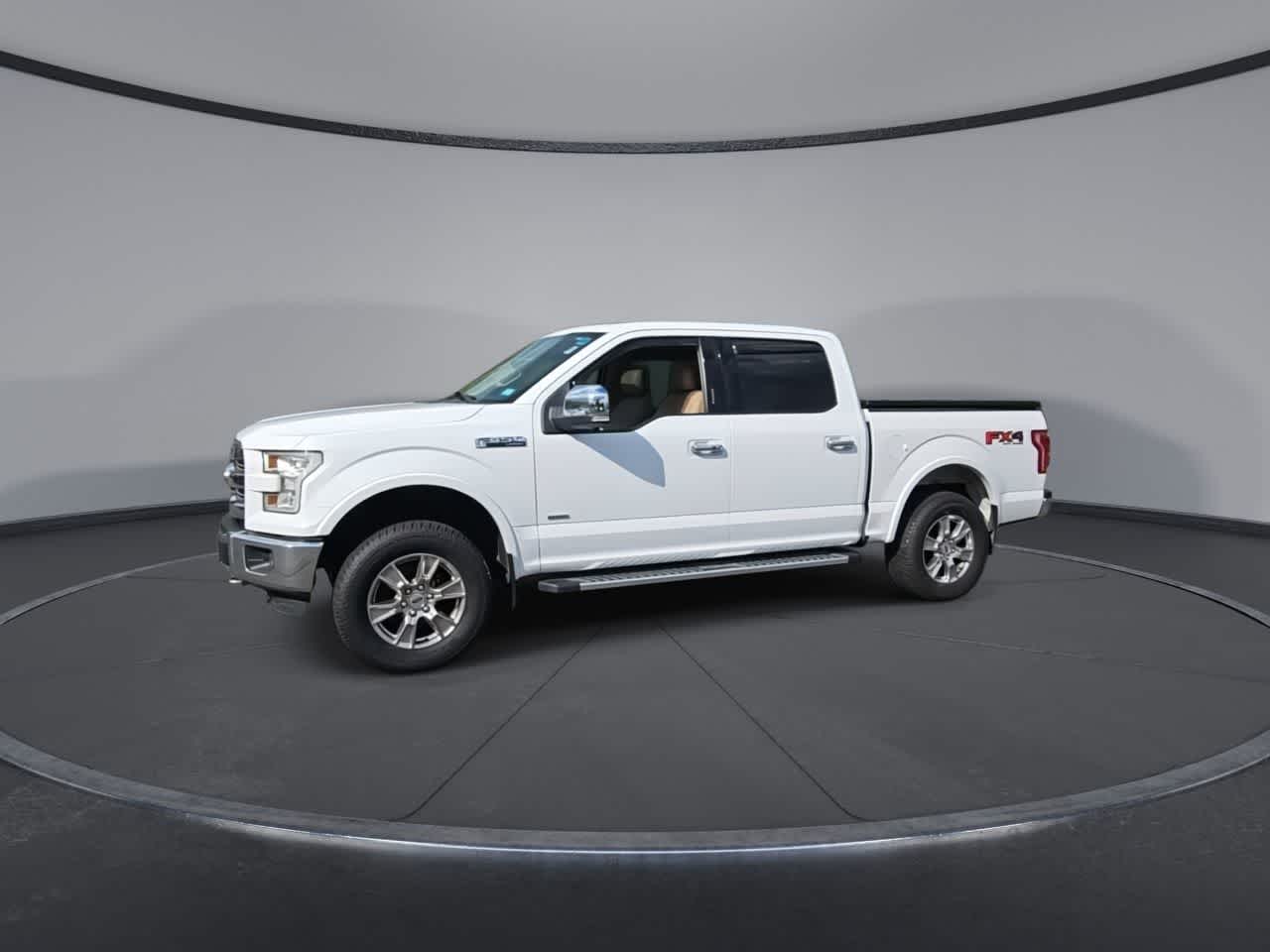 View vehicle photo 4