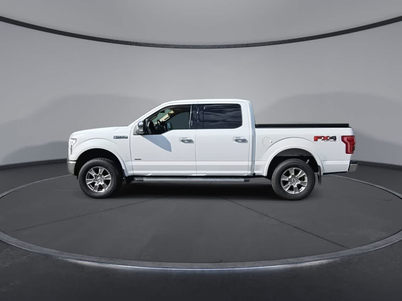 View vehicle photo 5