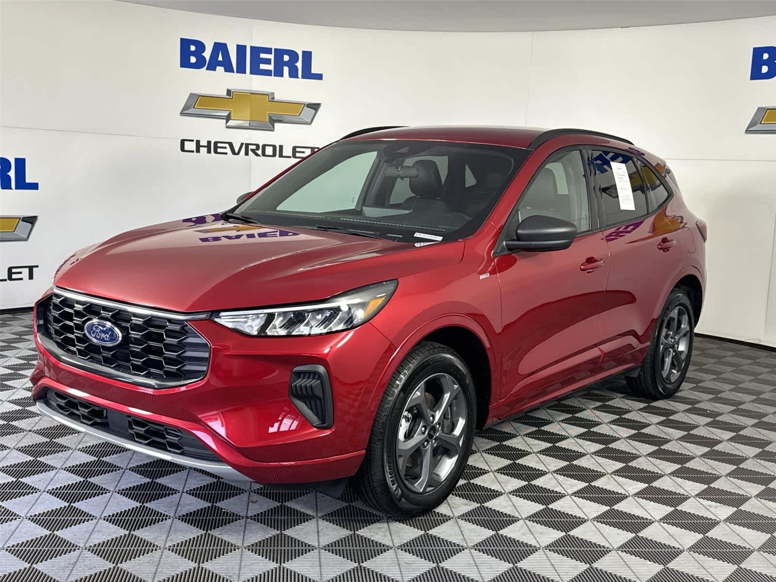 Rapid Red Metallic Tinted Clearcoat 2024 Ford Escape SUV / Crossover All-Wheel Drive 8-Speed Automatic