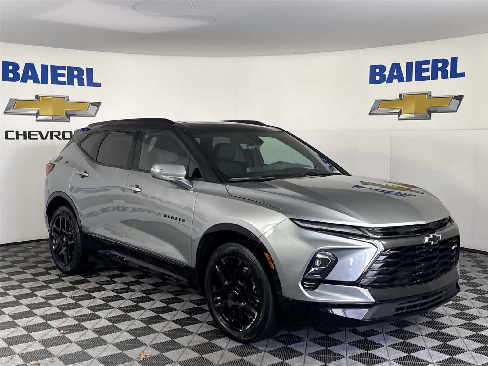 View vehicle photo 7