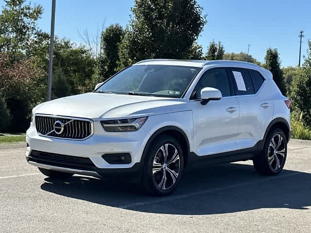 2021 Volvo XC40