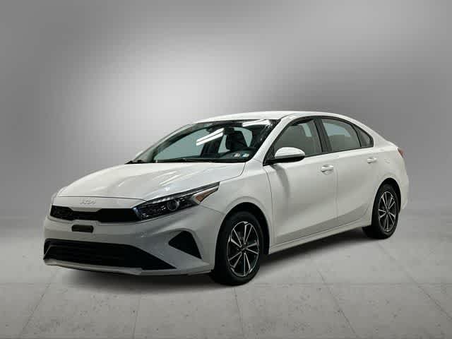 2022 Kia Forte LXS FWD
