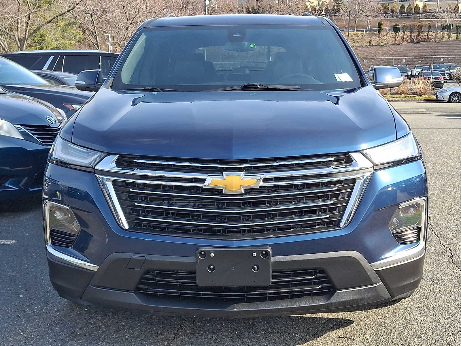 View vehicle photo 2