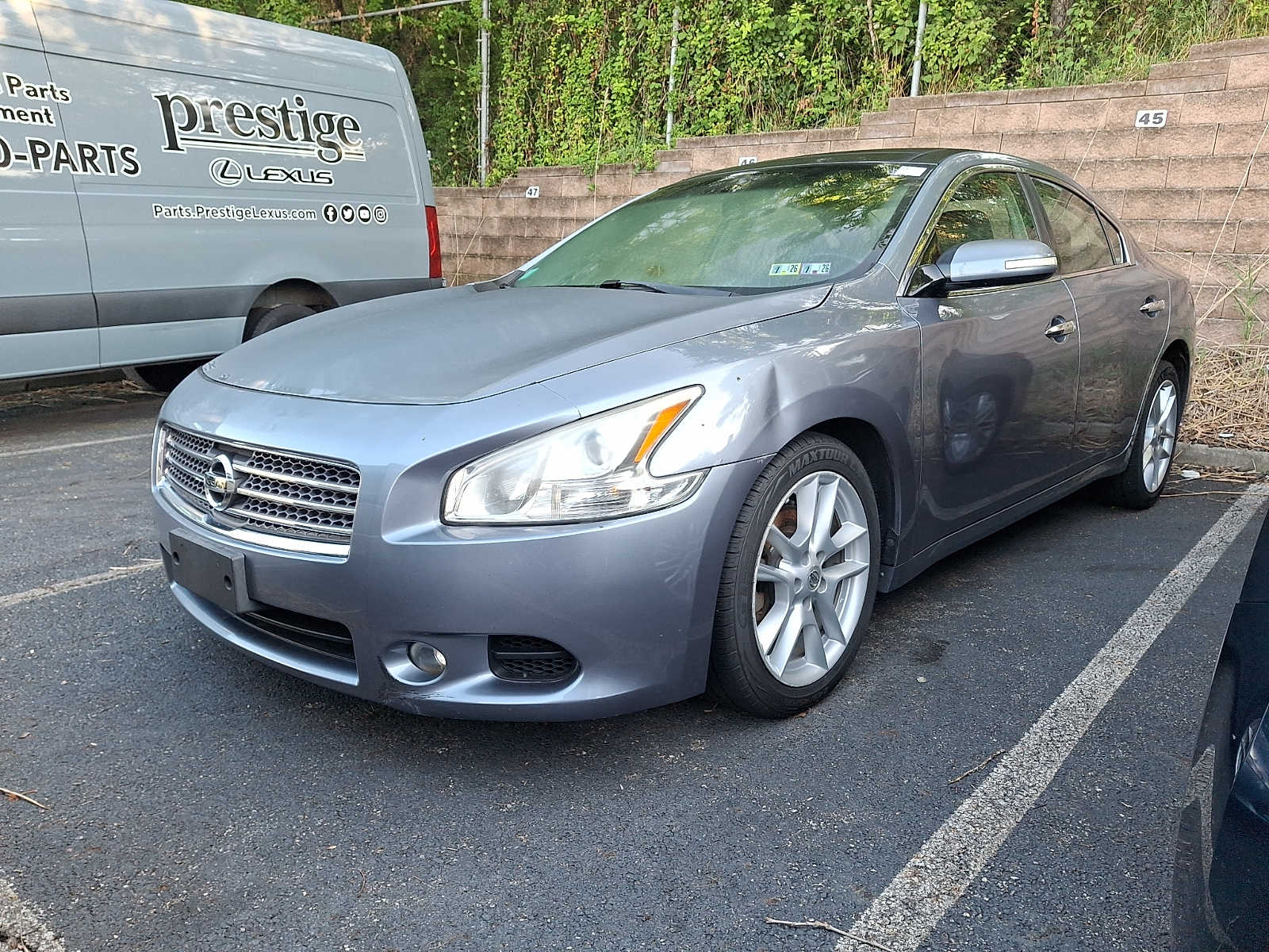 Ocean Gray 2010 Nissan Maxima Sedan Front-Wheel Drive Continuously Variable Transmission