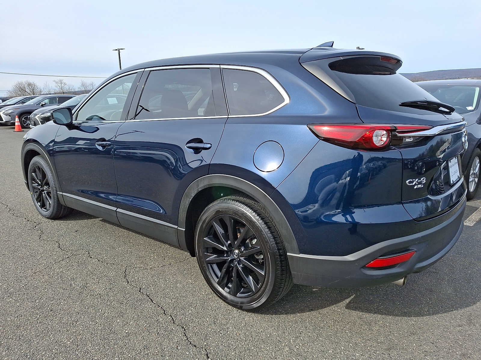 View vehicle photo 5