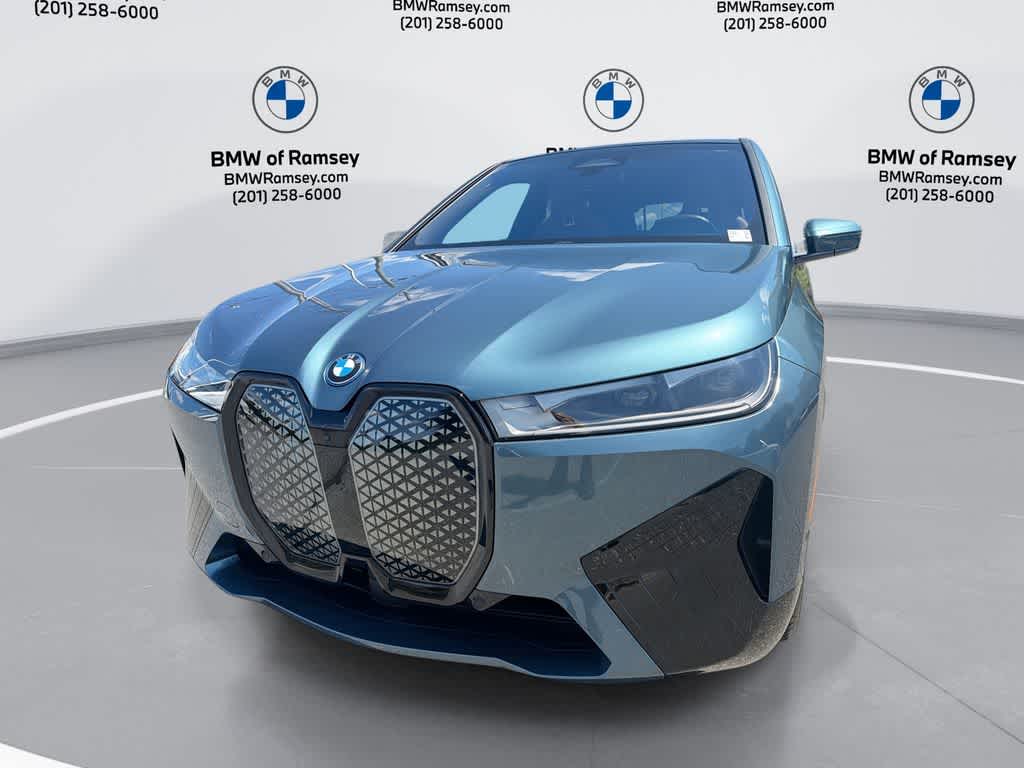 2024 BMW iX xDrive50