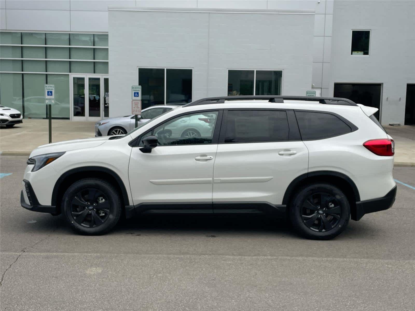 Crystal White Pearl 2026 Subaru Ascent SUV / Crossover All-Wheel Drive 8-Speed CVT