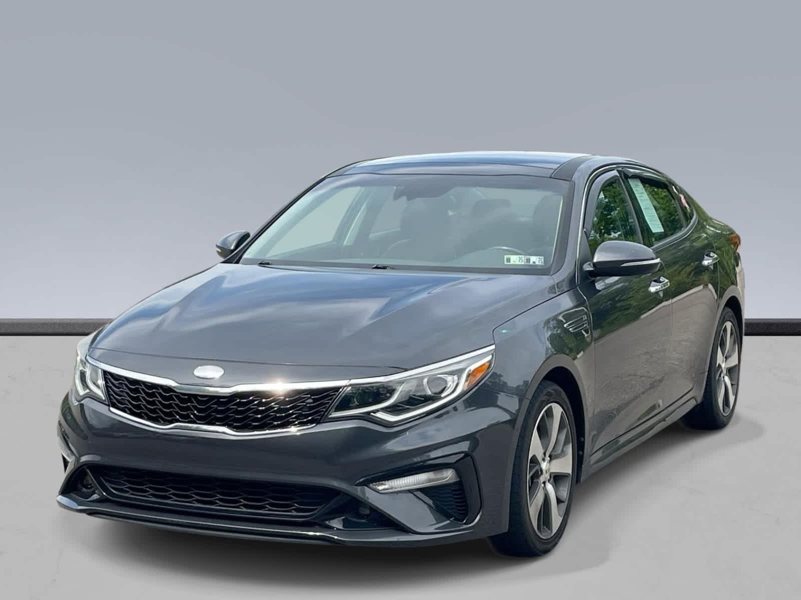 Gray (Platinum Graphite) 2019 Kia Optima Sedan Front-Wheel Drive 6-Speed Automatic