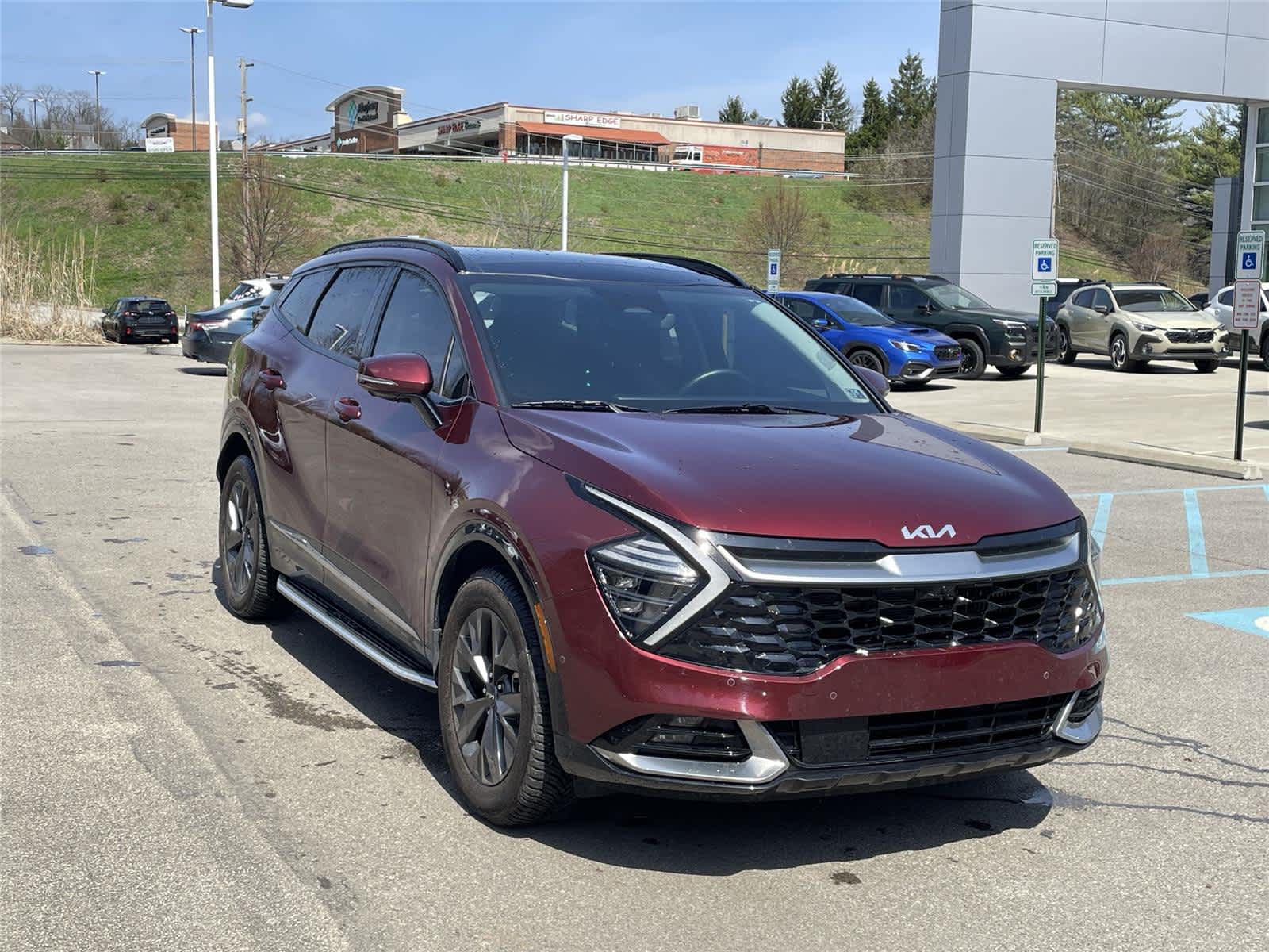 View vehicle photo 7