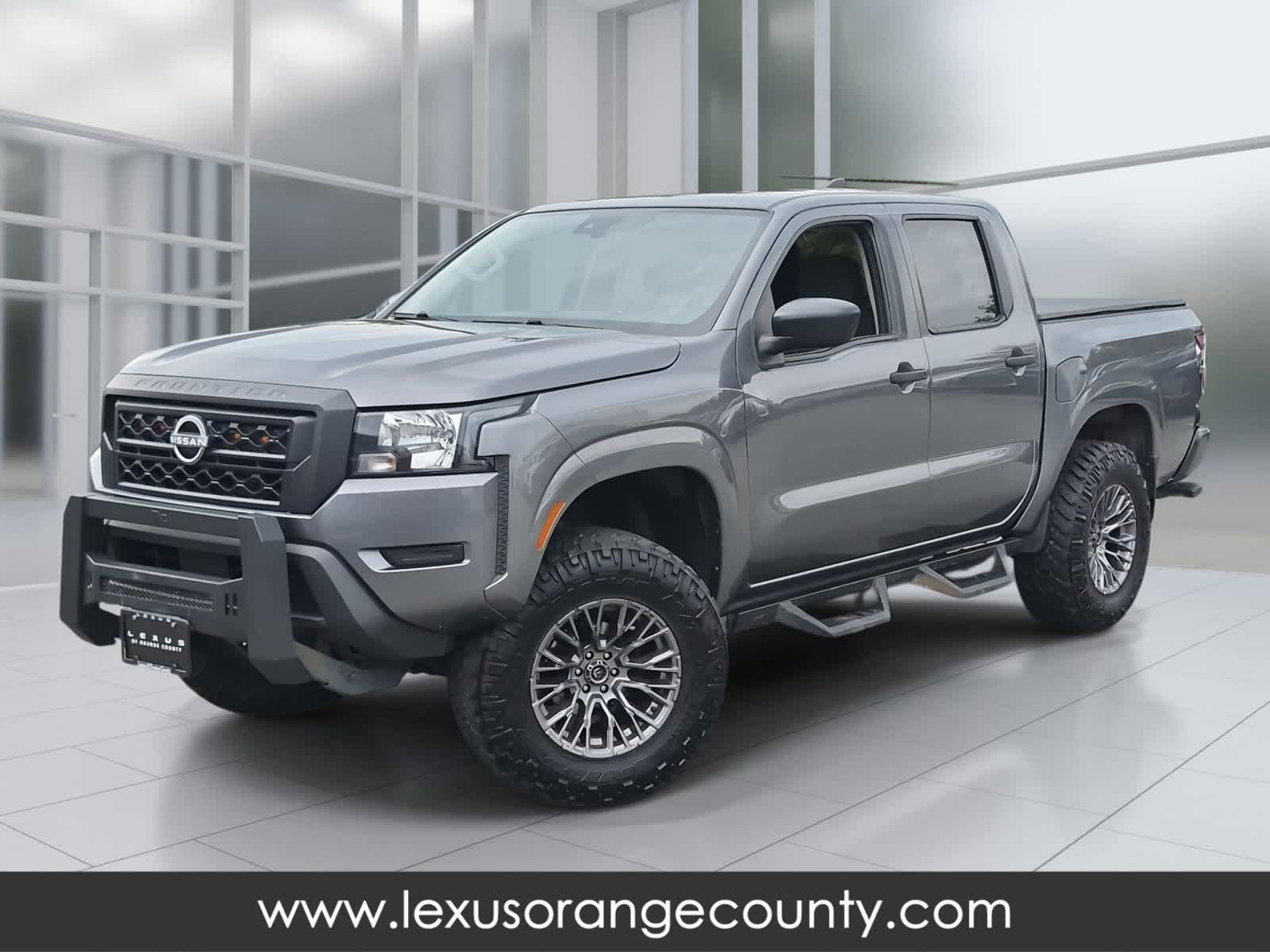 2022 Nissan Frontier S Crew Cab 4WD