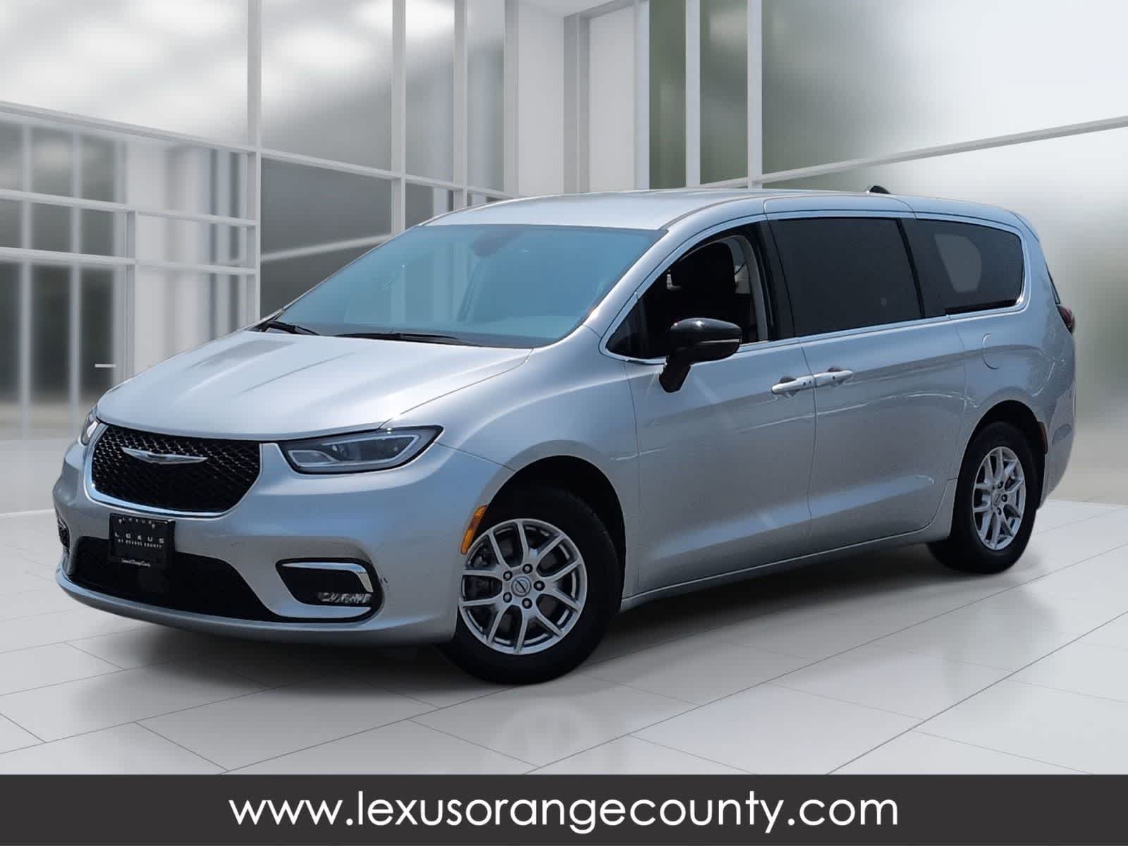 2024 Chrysler Pacifica
