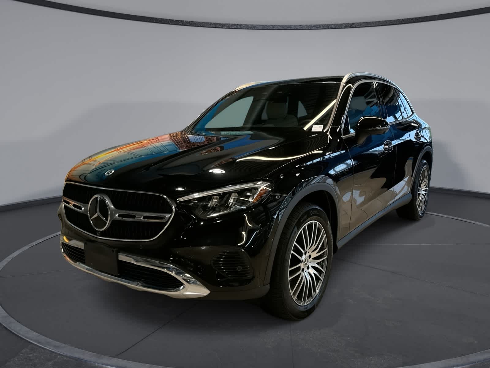 2024 Mercedes-Benz GLC 300