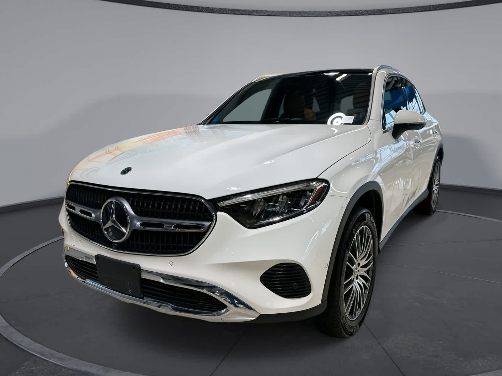 2023 Mercedes-Benz GLC 300
