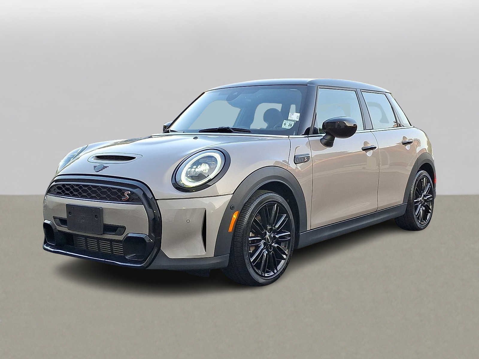 2024 MINI Hardtop 4 Door