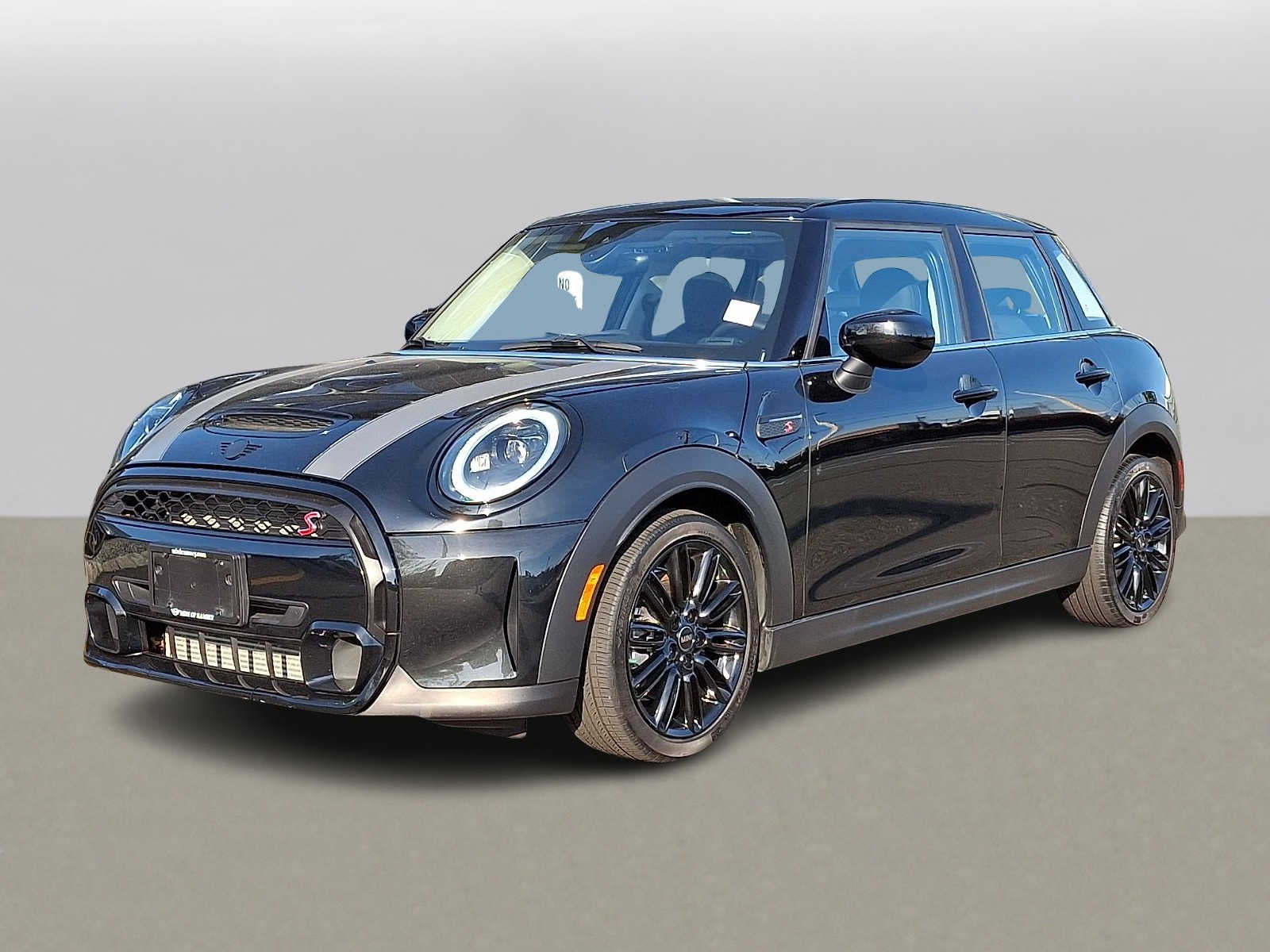 2024 MINI Hardtop 4 Door