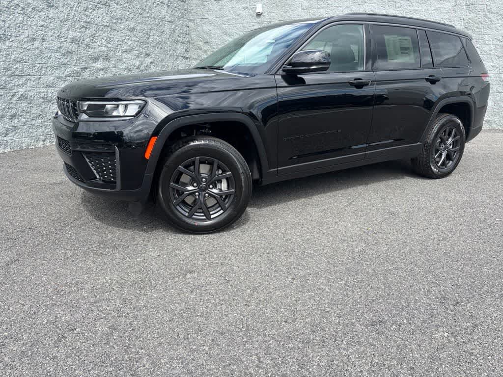 2027 Jeep Grand Cherokee L
