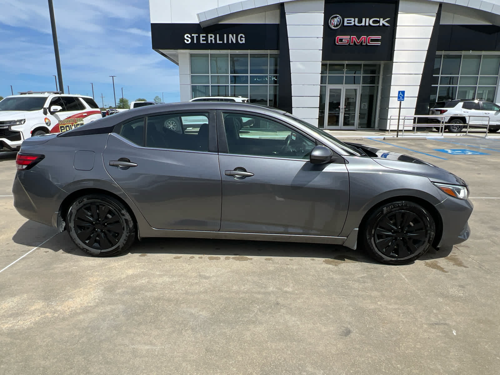 Gray (Gun Metallic) 2022 Nissan Sentra S FWD Sedan Front-Wheel Drive Continuously Variable Transmission