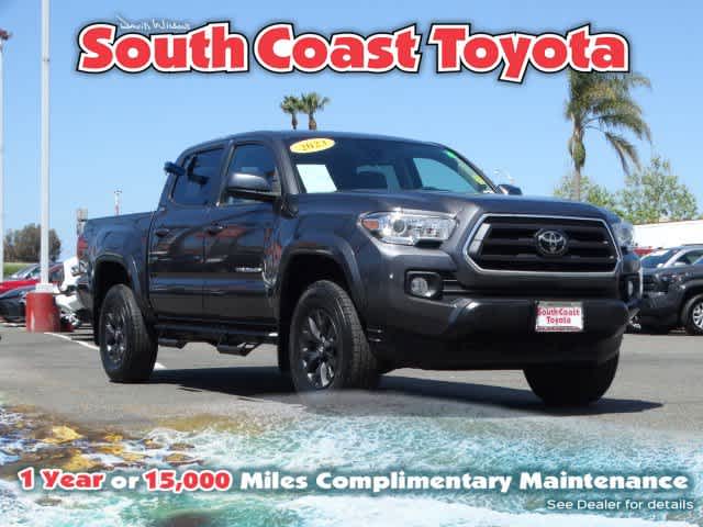 Magnetic Gray Metallic 2023 Toyota Tacoma SR5 V6 Double Cab RWD Pickup Truck 4X2 6-Speed Automatic