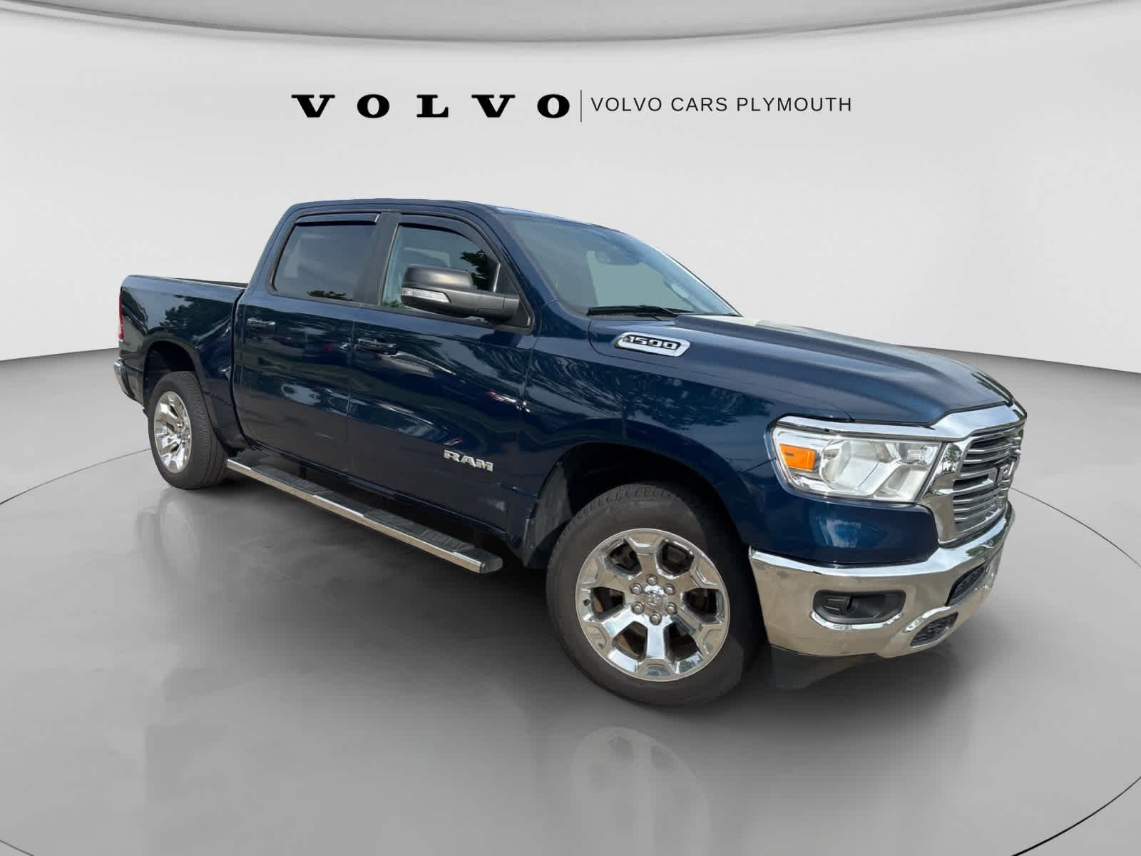 Patriot Blue Pearlcoat 2021 RAM 1500 Pickup Truck Four-Wheel Drive 8-Speed Automatic