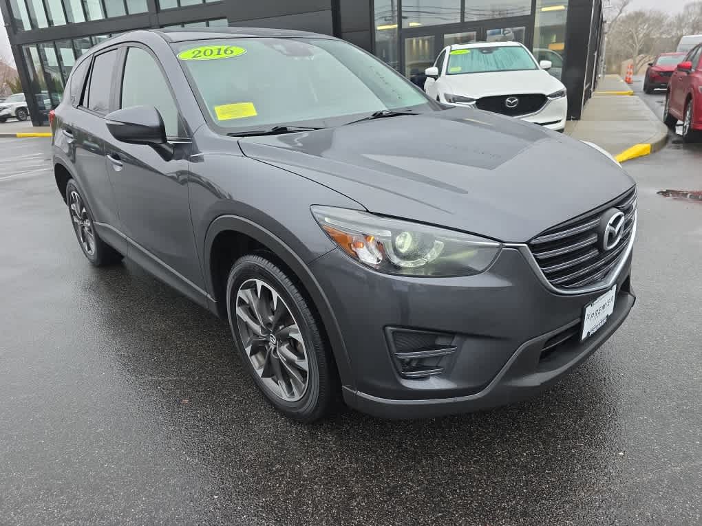 View vehicle photo 4