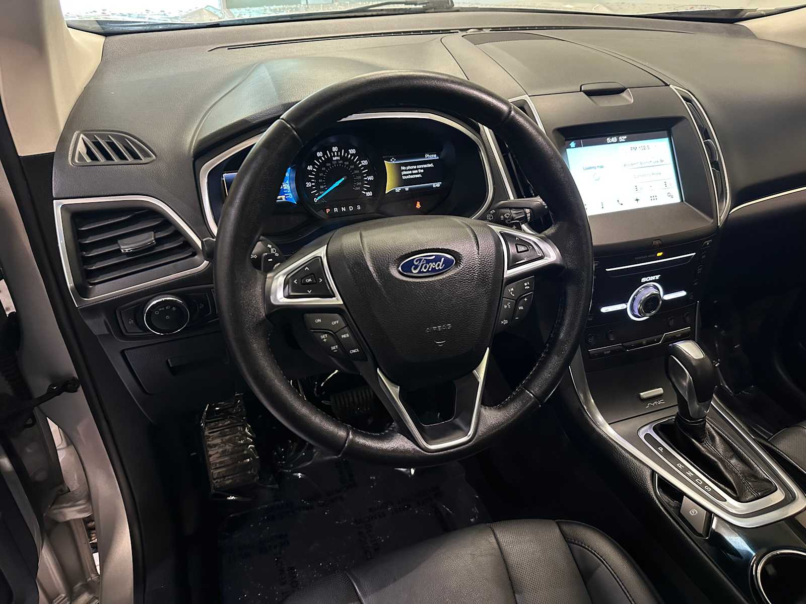 View vehicle photo 4