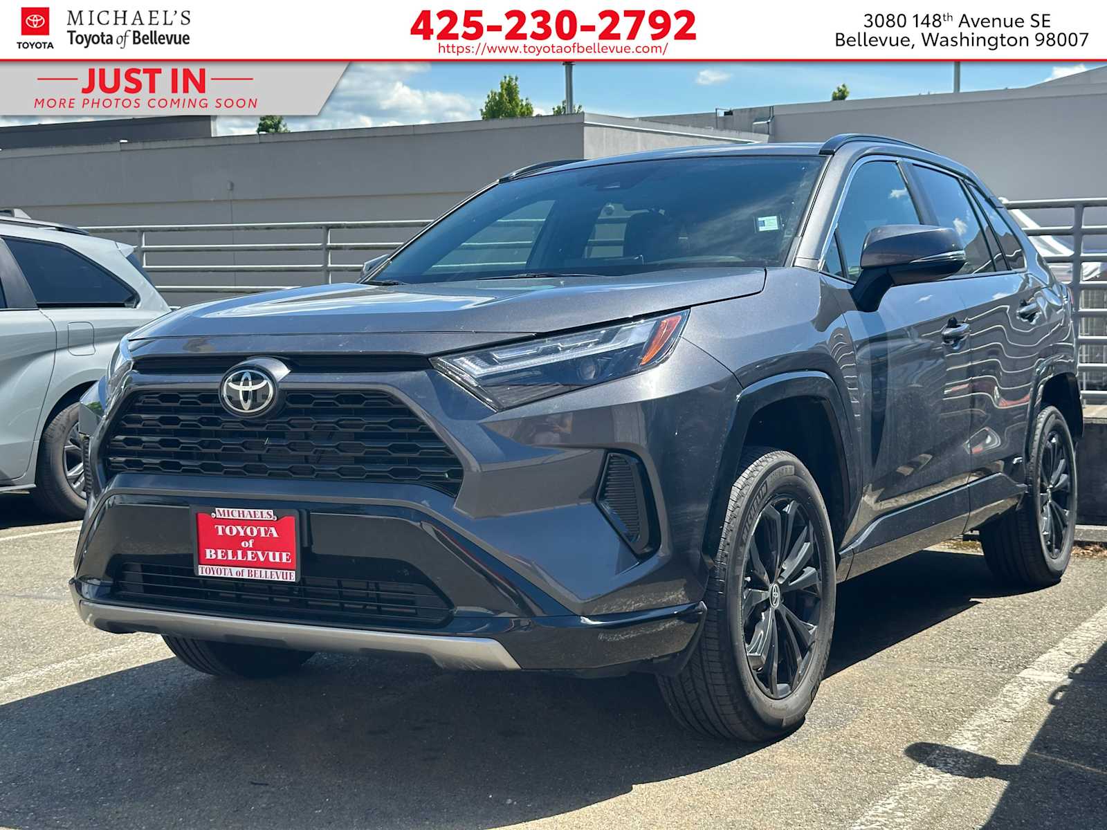 View vehicle photo 2